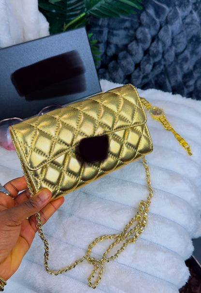 The Convertible Caviar & Quilted Lambskin Leather Chain Wallet & Crossbody - LASi009