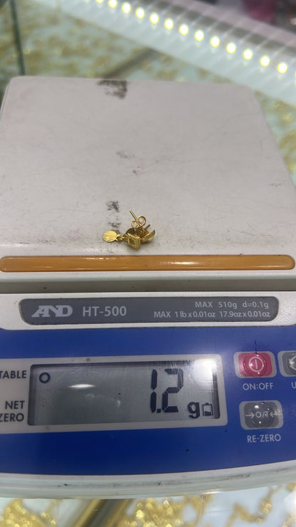 Diiga 21 Karat Real Gold Stud Earrings