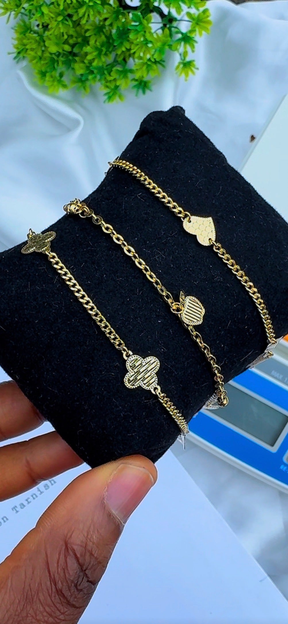 Degar 18Karat Pure Gold Anklets 10.5 Inches