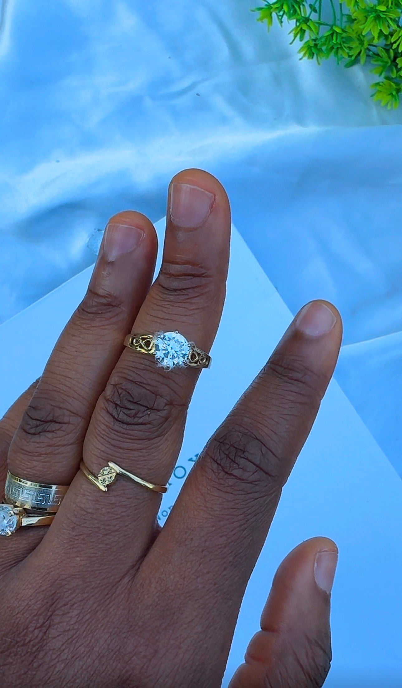 18K Solid Gold Infinity Engagement Ring For Women | Size 8 | 2.54g