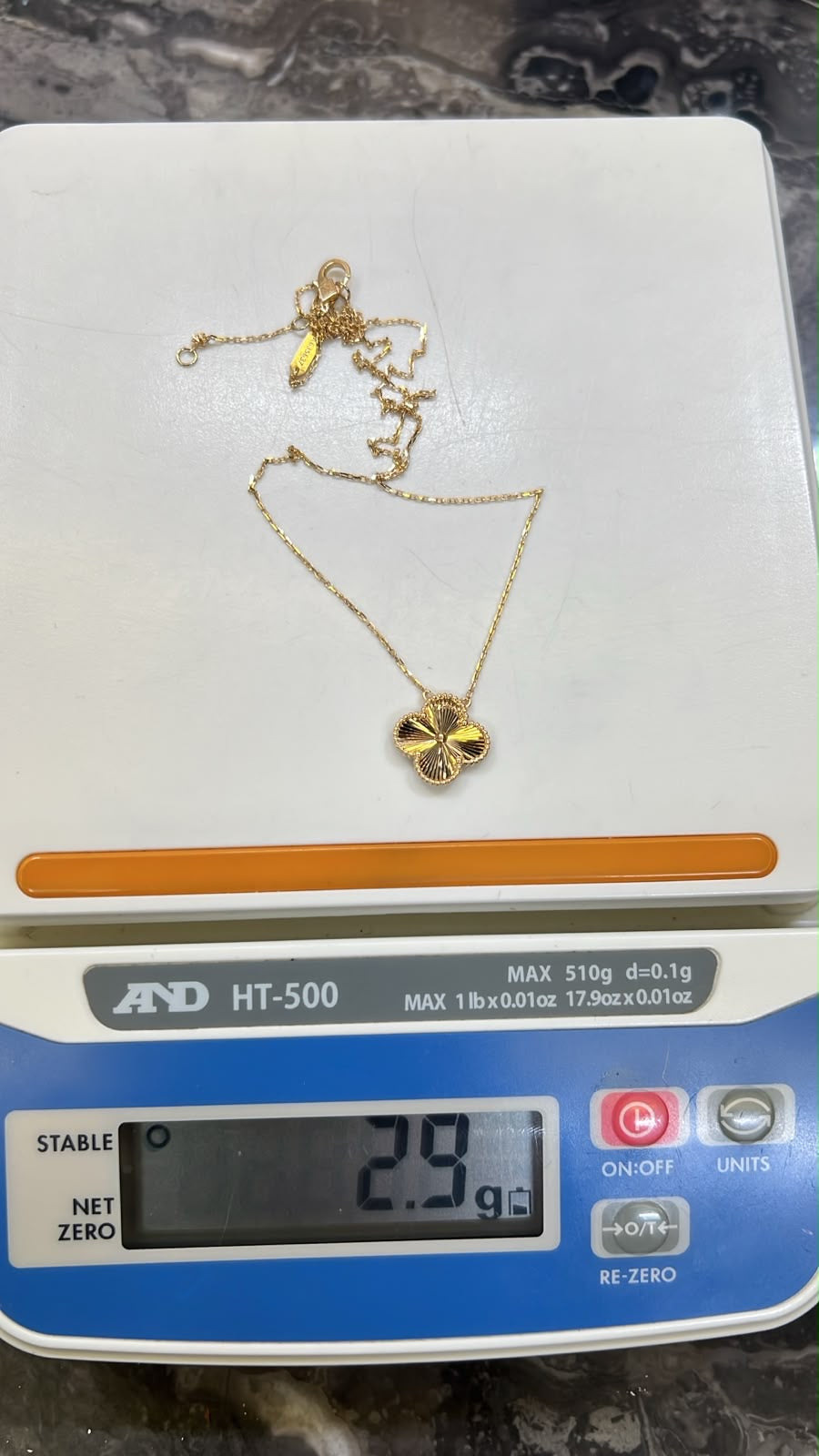 18K Solid Gold Single Motif Clover Chain Necklace 2.9g & 4.4g | 10mm & 12mm