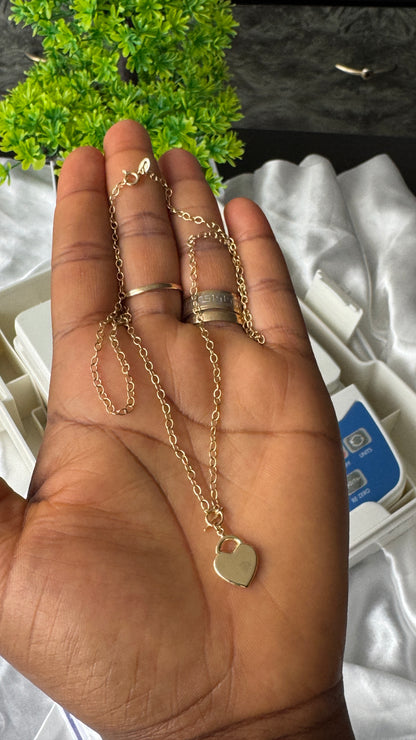 18K Solid Gold Heart Padlock & Toggle Clasp Chain Necklace (2.1g) | 18 Inches