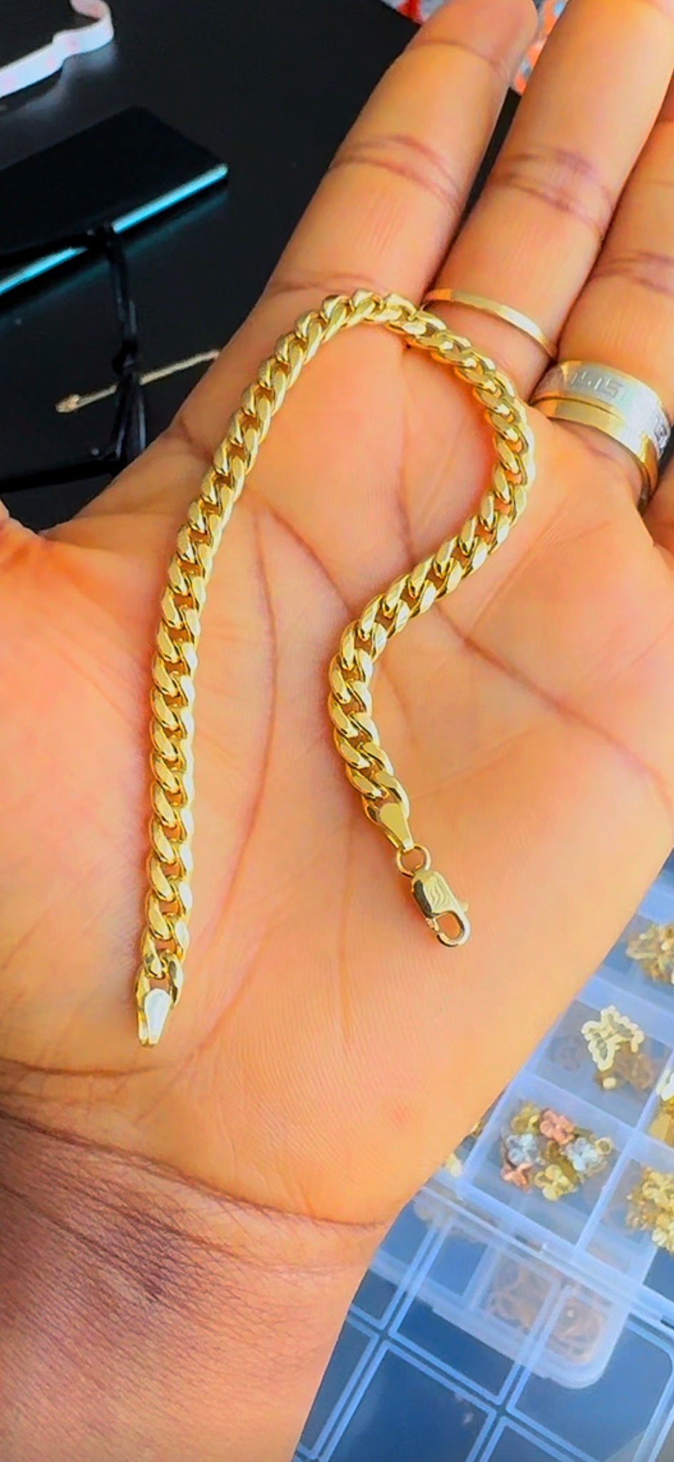 Durab 18ct Solid Gold Cuban Bracelet 7.5 Inches
