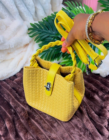 Yellow Woven Shoulder Bag | LARYZ Everyday 053 | Medium