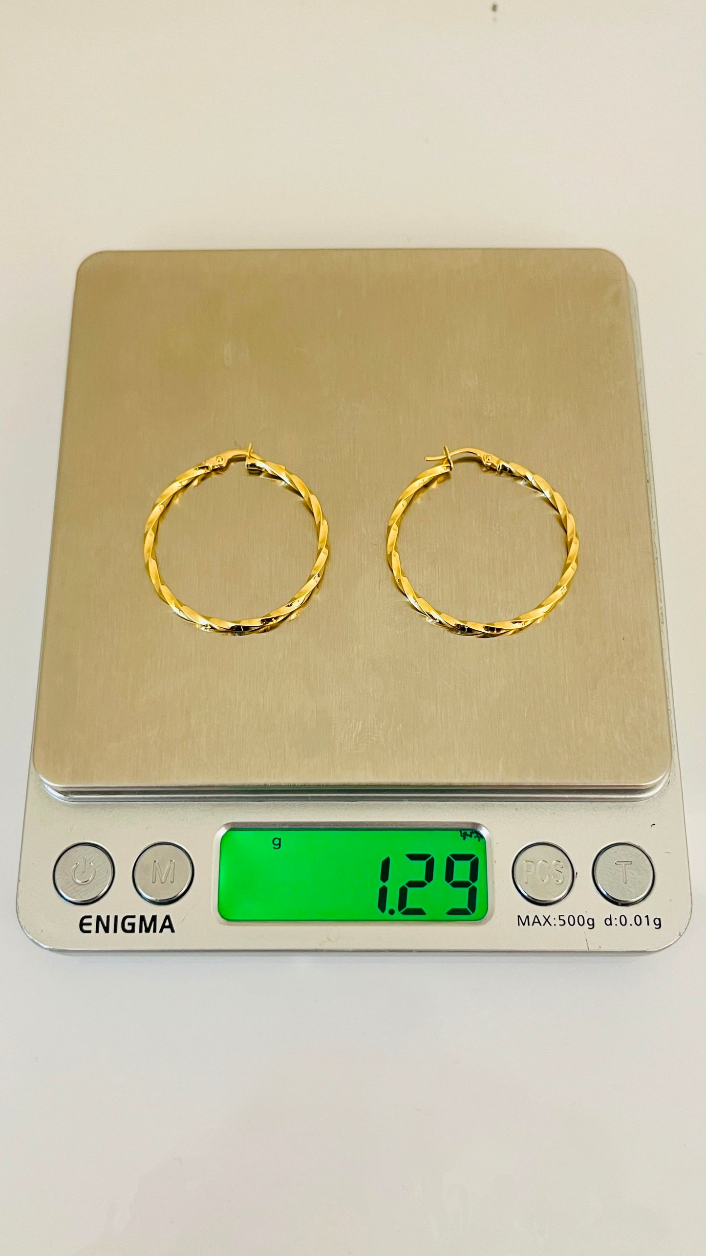 18K Solid Gold Twist Hoop Earrings | 1.29g