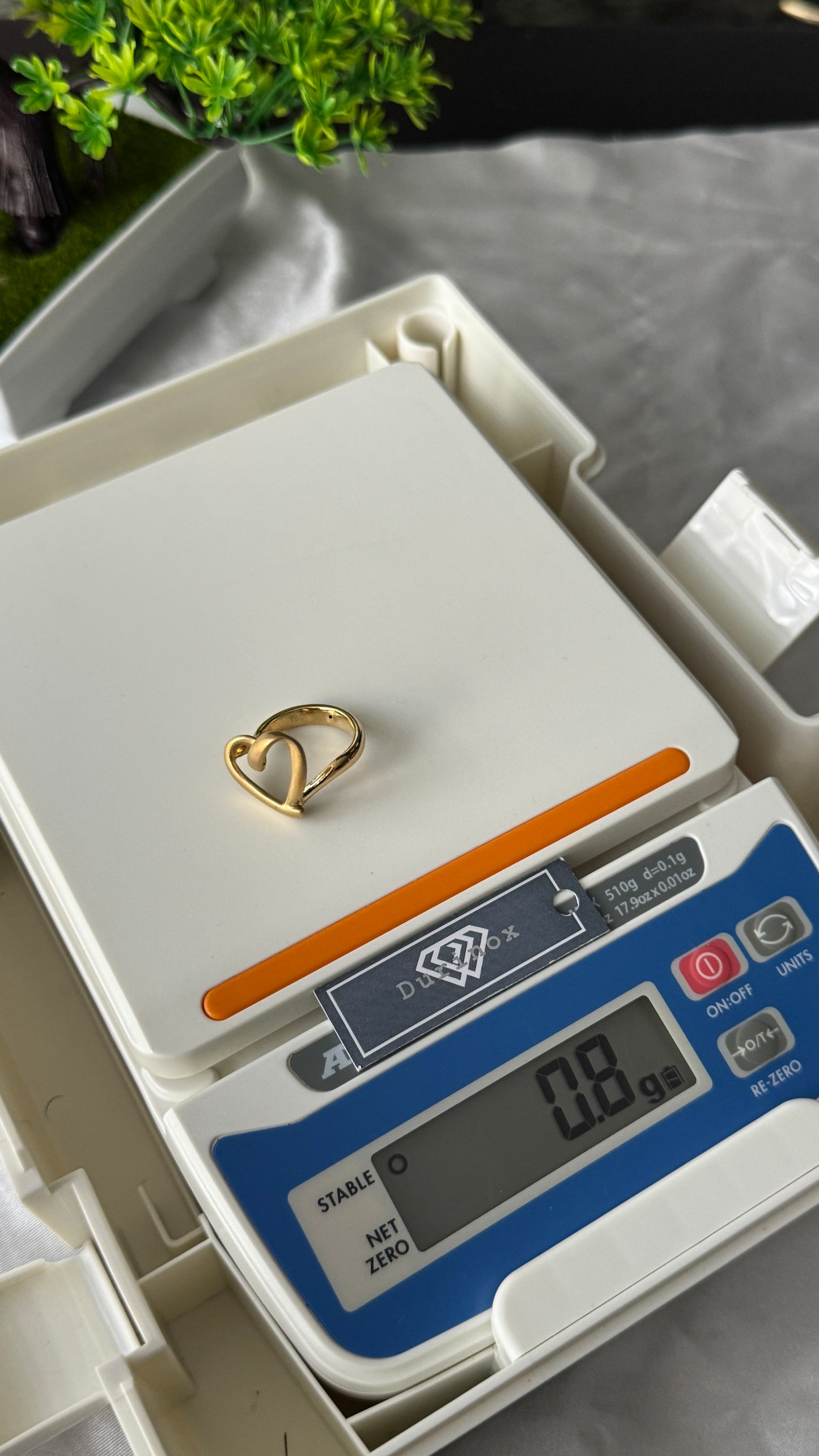 18K Solid Gold Heart Fashion Ring For Women | 0.8g | Sizes 7 & 8 (Extra Extra)