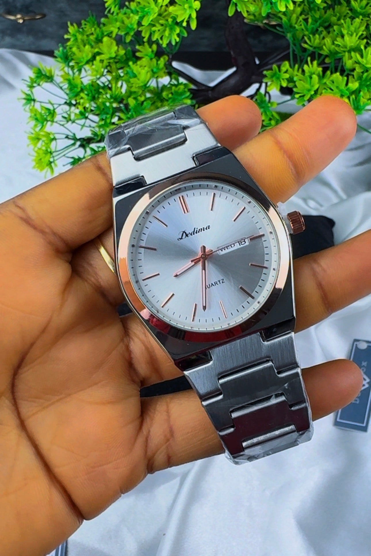 Didam Luxury Sport Men’s Quartz Watch Stainless Steel Bracelet Waterproof Luminous Date Feature 40mm Dial Diameter 18mm Fashion | Hypoallergenic | Non-Tarnish