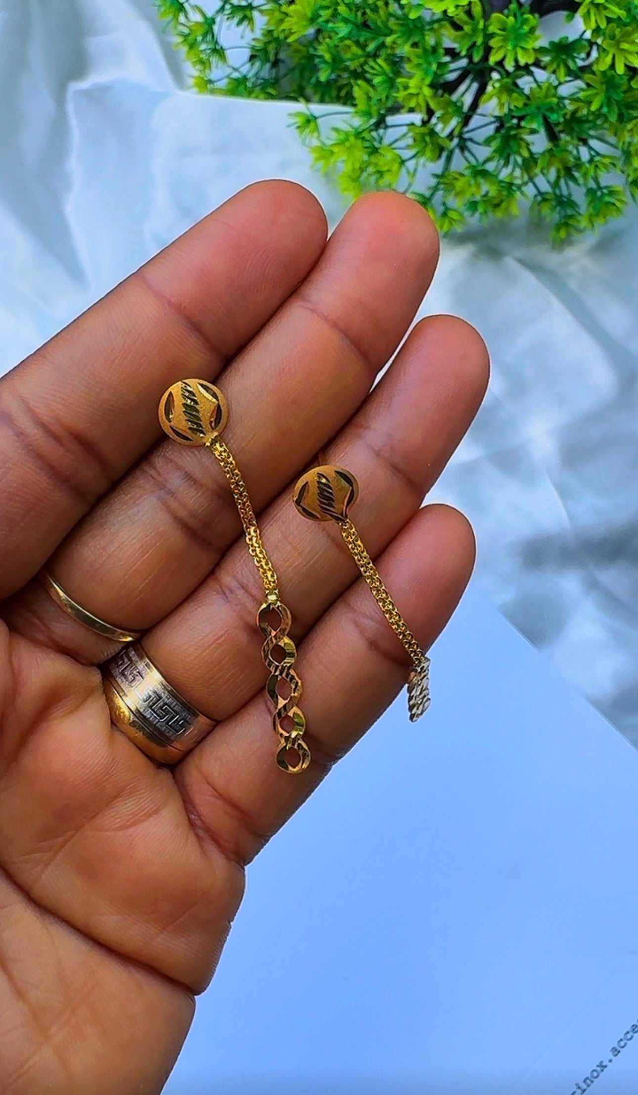 21ct Solid Gold Infinity Drop Stud Earrings | 2.5g
