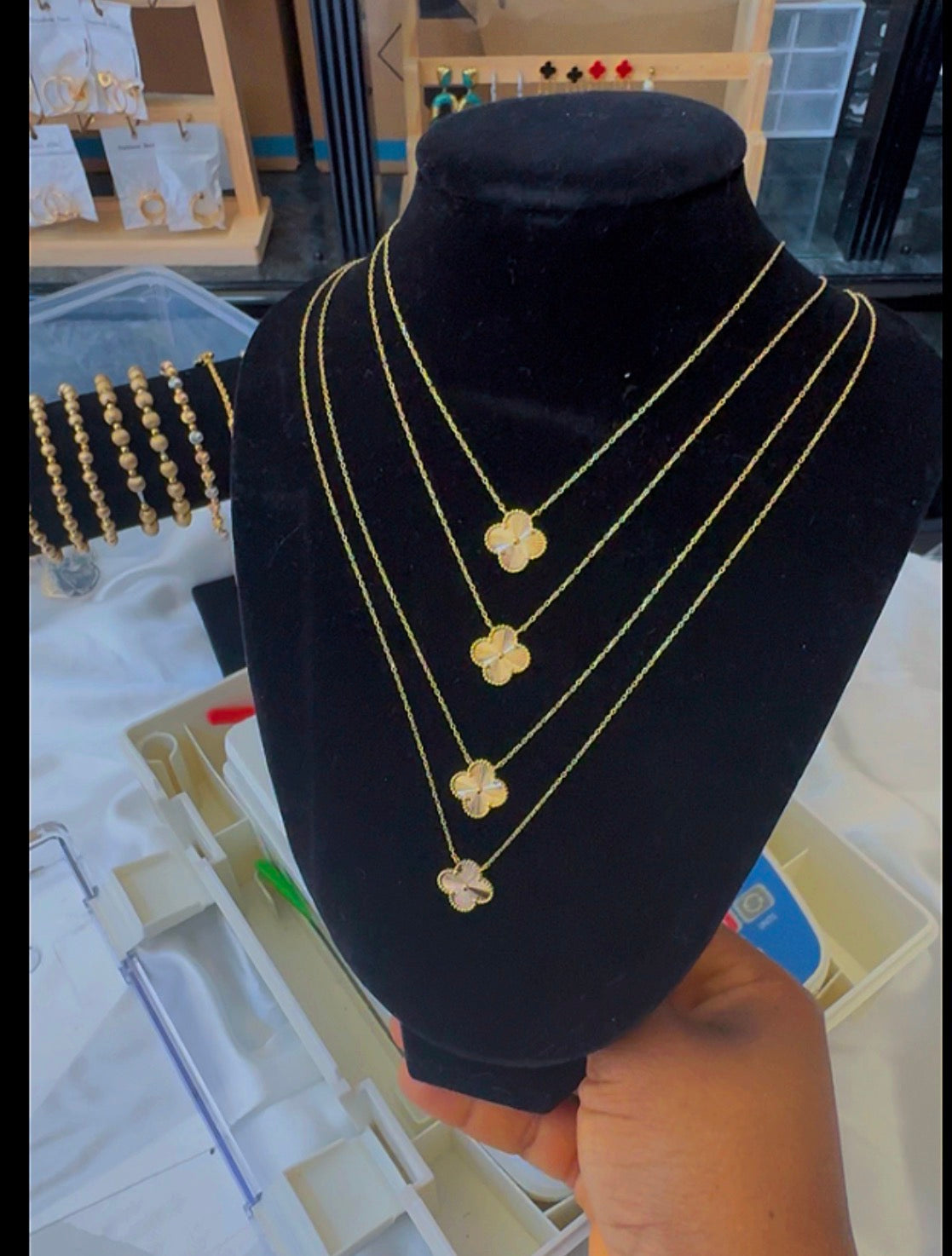 Degacc 18 karat Solid Italian Gold Instant Chain Clover Necklace