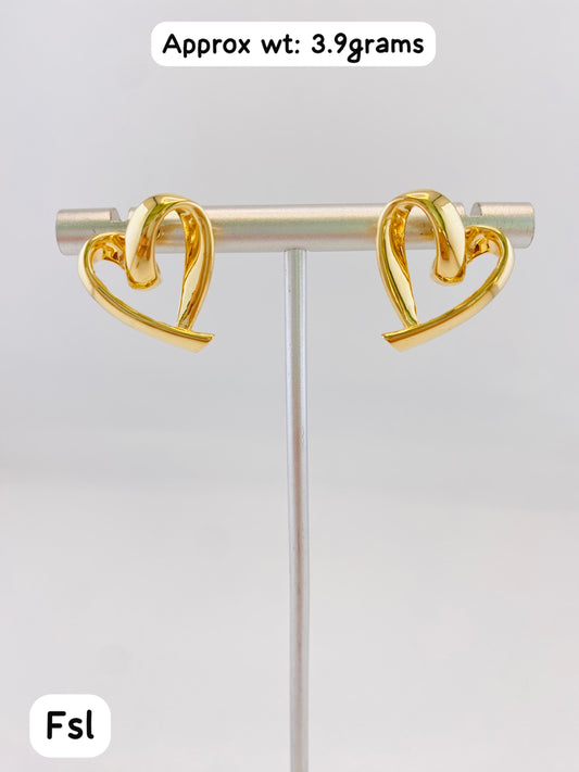 Deget 18 Karat Pure Gold Love Stud Earrings