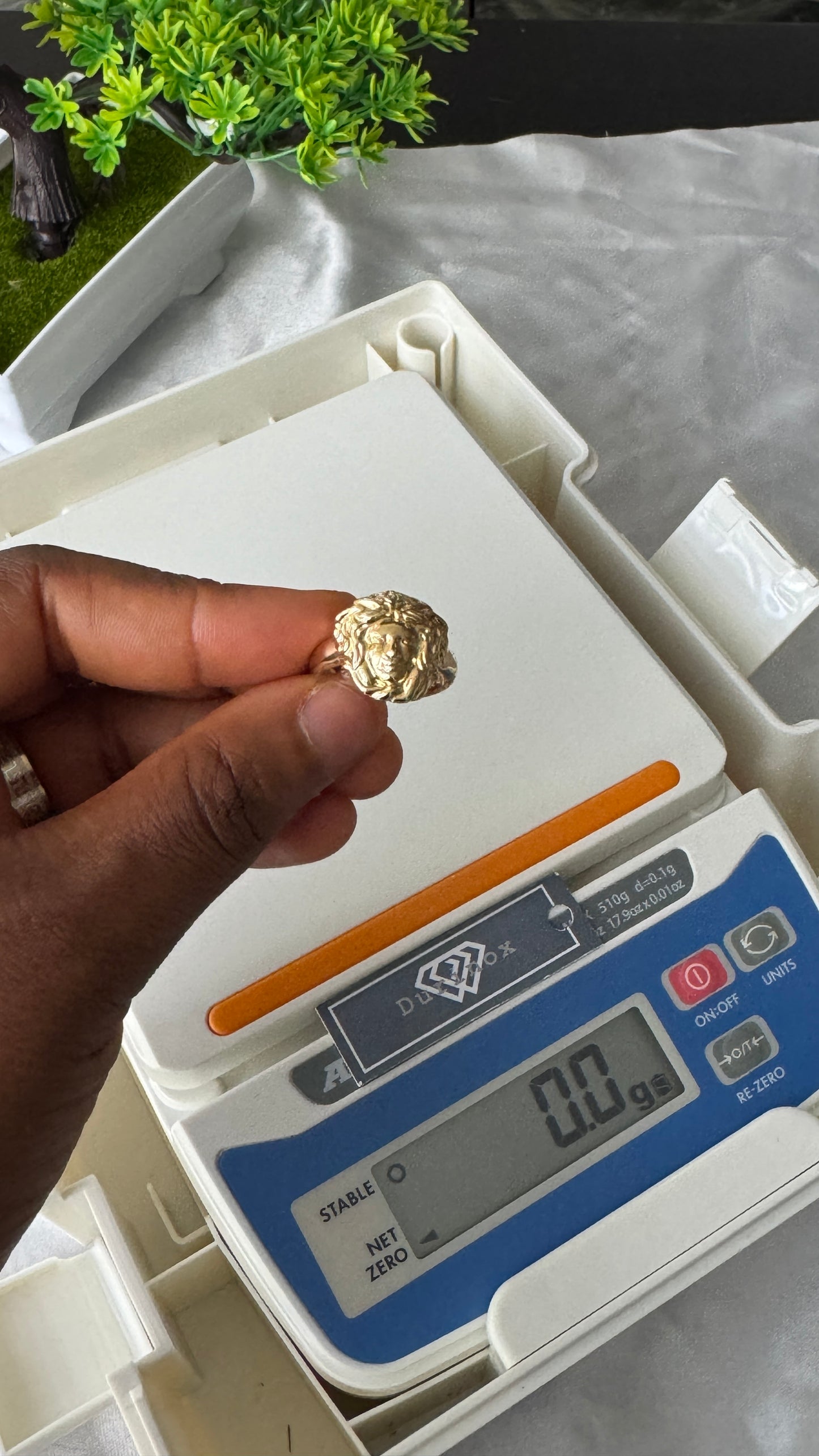18K Solid Gold Chunky Fashion Rings For Women- Lightweight 1g or Less (Extra Extra)