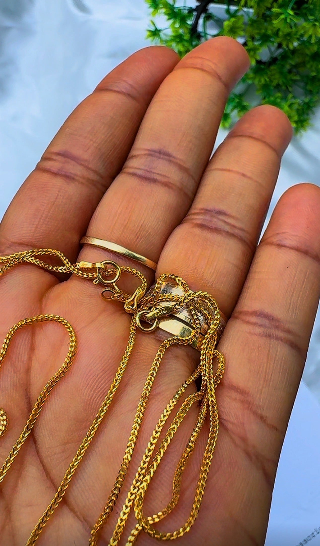 21 Karat Solid Gold Franco Chain Necklace | (18” - 3.6g) | (20” - 4.0g)