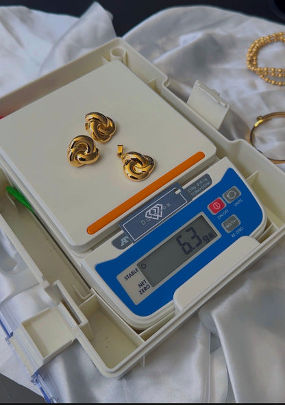 Degax 18 Karat (Extra) Real Gold Earrings & Pendant Jewellery Set