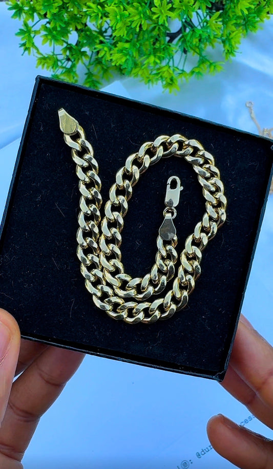 18K Solid Gold Cuban Bracelet – 4.8g - 9 Inches