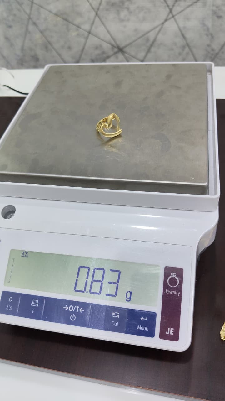 18K Solid Gold Heart Fashion Ring For Women | 0.8g | Sizes 7 & 8 (Extra Extra)