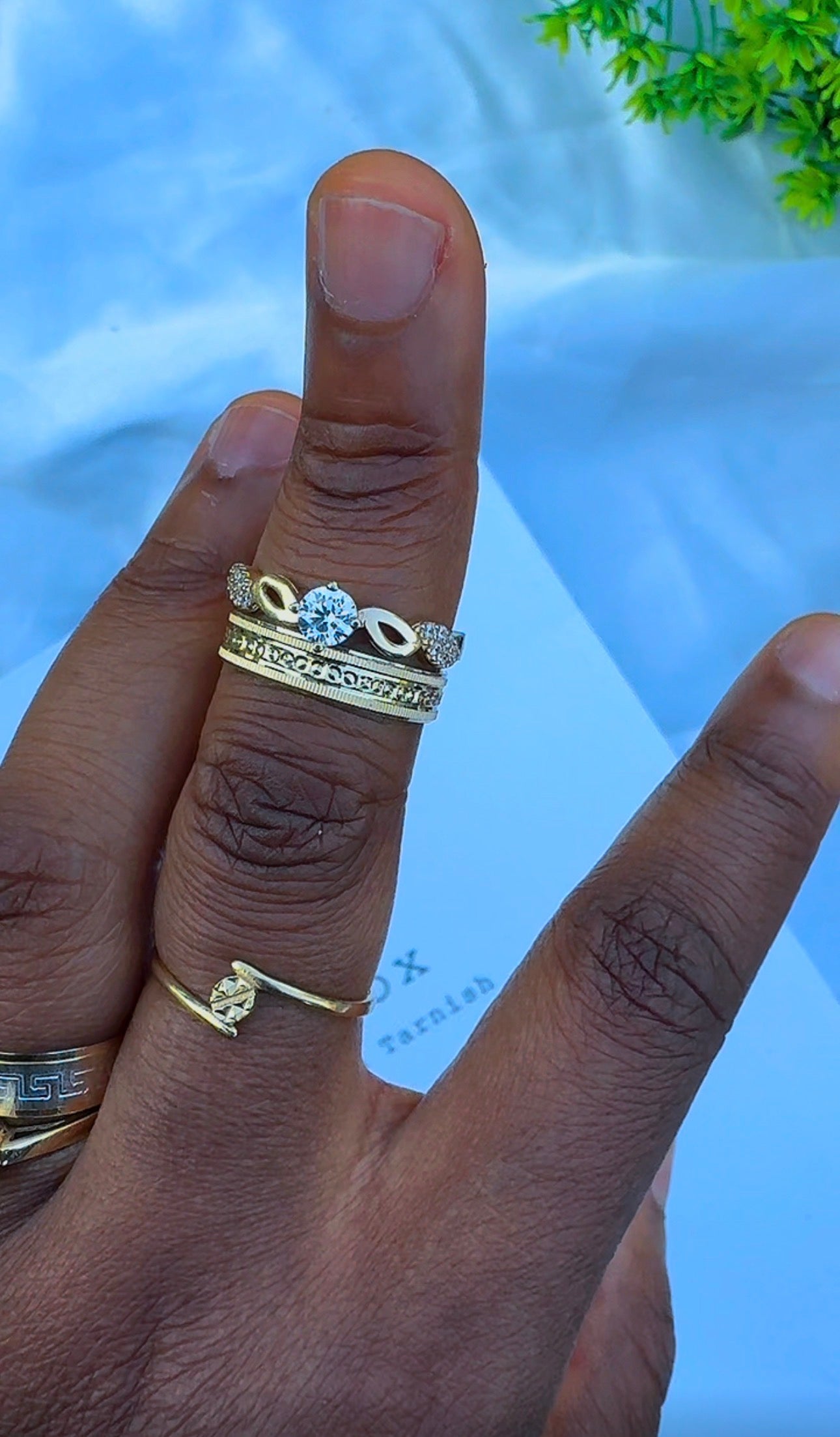 18K Solid Gold Textured Classic Unisex Wedding Band (1.7 Grams)