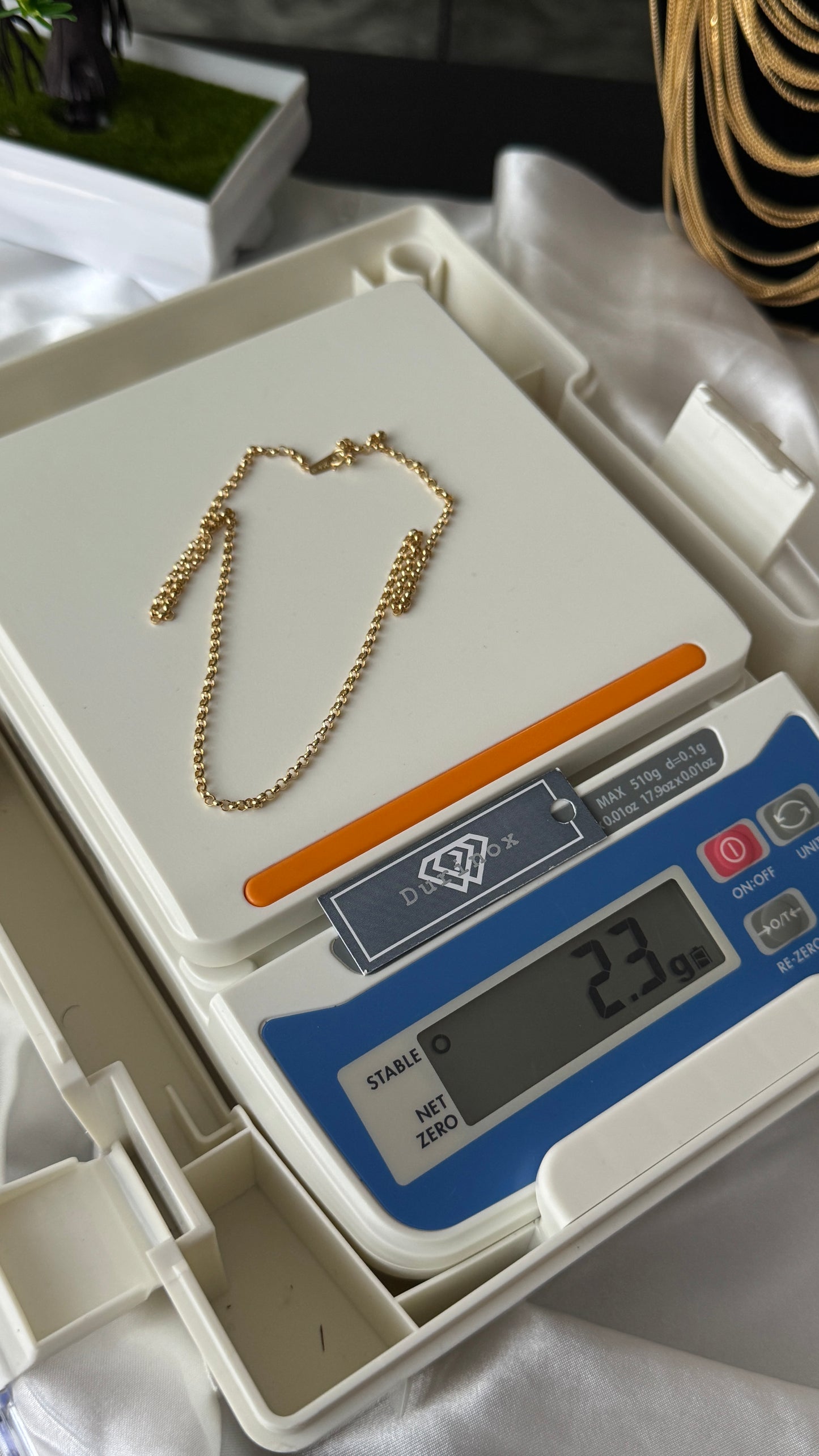 18ct Gold Rolo Chain 16 Inches 2.3g (Extra)