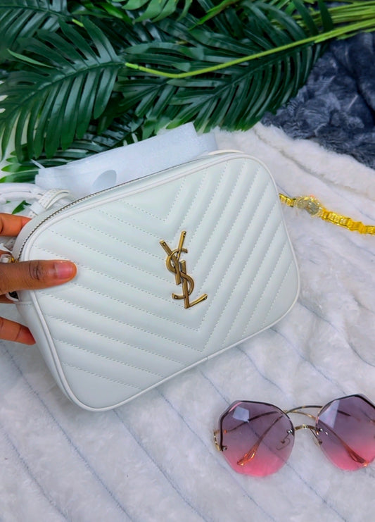 Quilted Leather Bag | Blanc Vintage White Crossbody Bag ~ LASi006