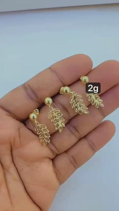 Dega 18 Karat Gold Flower Drop Studs
