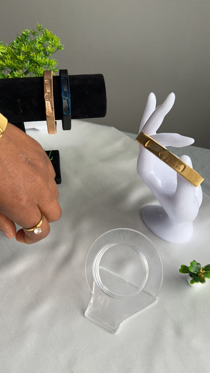 Video Review | Order the Dobban Jewellery