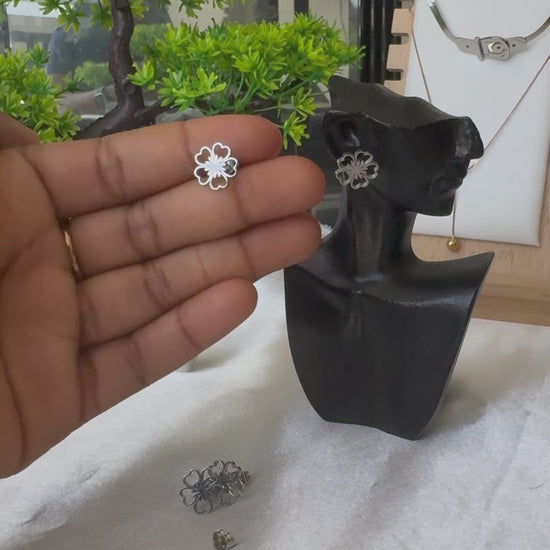 Video Demo | Order Dela Earrings