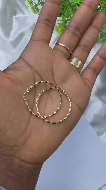 18K Solid Gold Twist Hoop Earrings | 1.29g