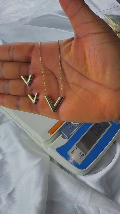 Diigac 18K Pure Gold Earrings & Necklace Set