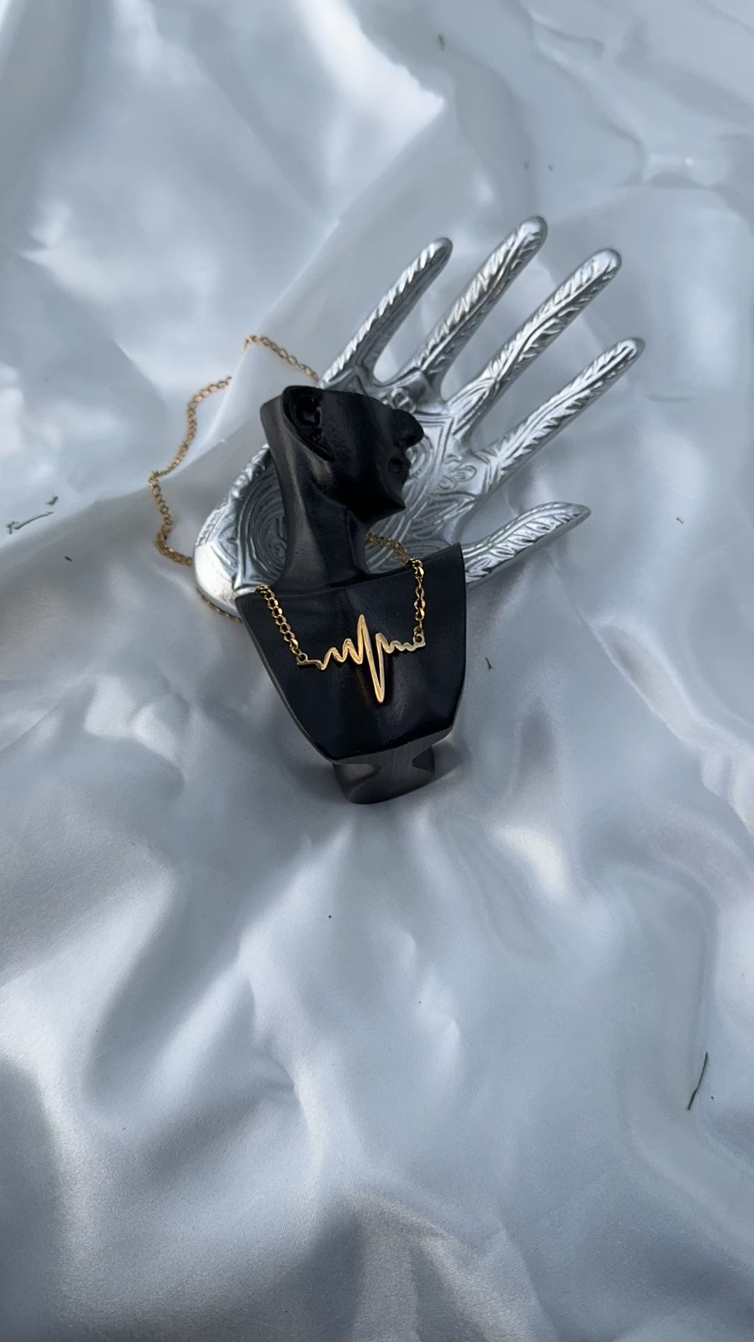 Video Demo | Diha Super Double Electroplated Stainless Steel Everyday Wear Non Tarnish Chain Necklace