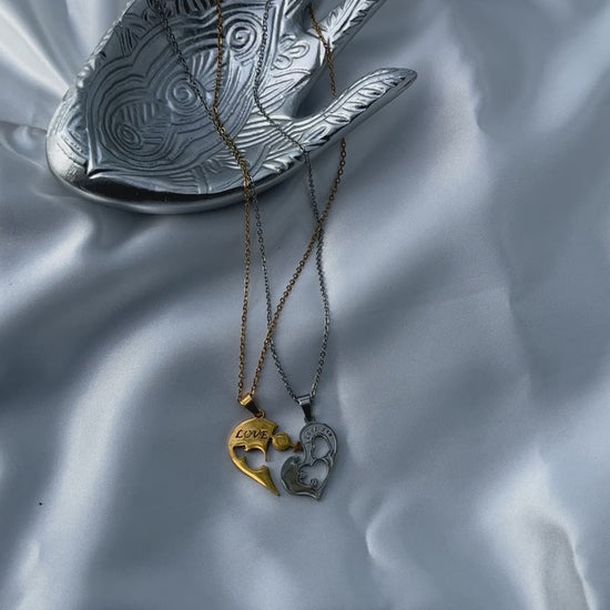 Video Demo | Order Dica Love Necklace